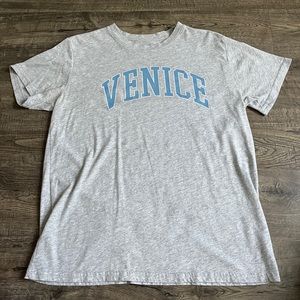 venice graphic tee!